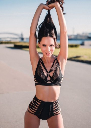 Беатриса, Г. Кстово